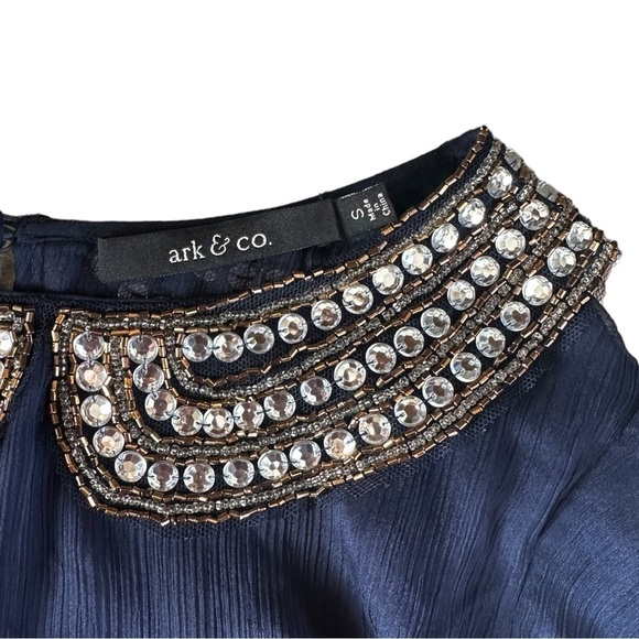 ๐บ Ark & Co Beaded Sheer Blouse Size S Peter Pan Collar Half Sleeve Crystal Top - Picture 5 of 8